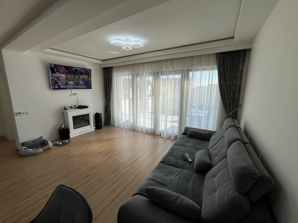 Casă Tip Duplex - Mobilată și Utilată