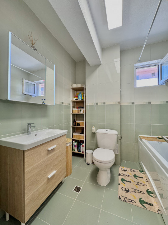 APARTAMENT 3 CAMERE - ETAJ 1 - 72 MP UTILI