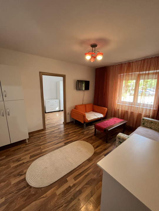 Apartament 2 camere - 68.000 euro - Luptei