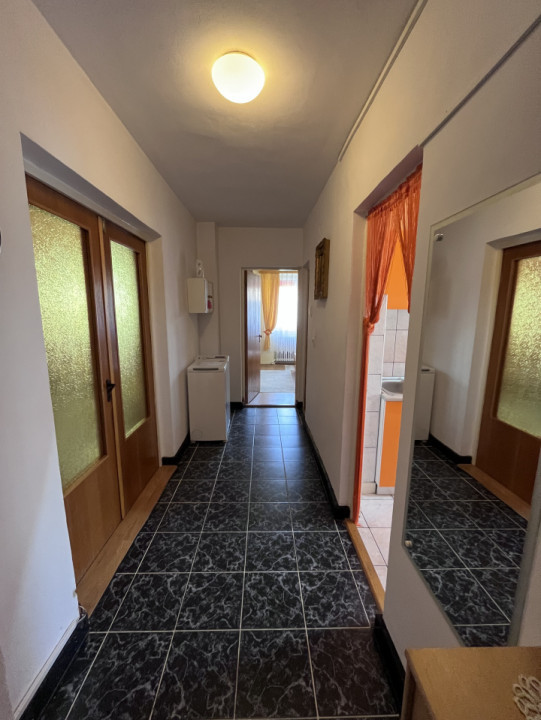 Apartament 2 camere - Decomandat - Zona Dumbravii/CEC
