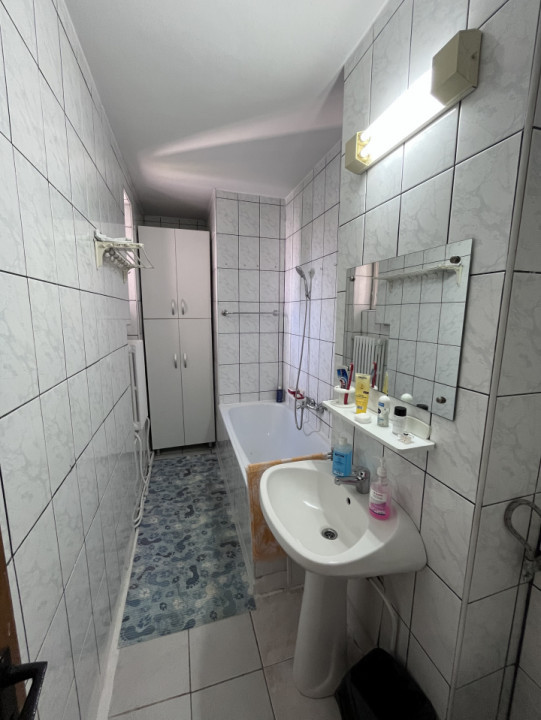 Apartament 2 camere - Decomandat - Zona Dumbravii/CEC