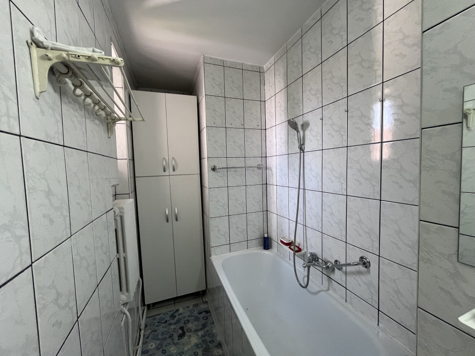 Apartament 2 camere - Decomandat - Zona Dumbravii/CEC