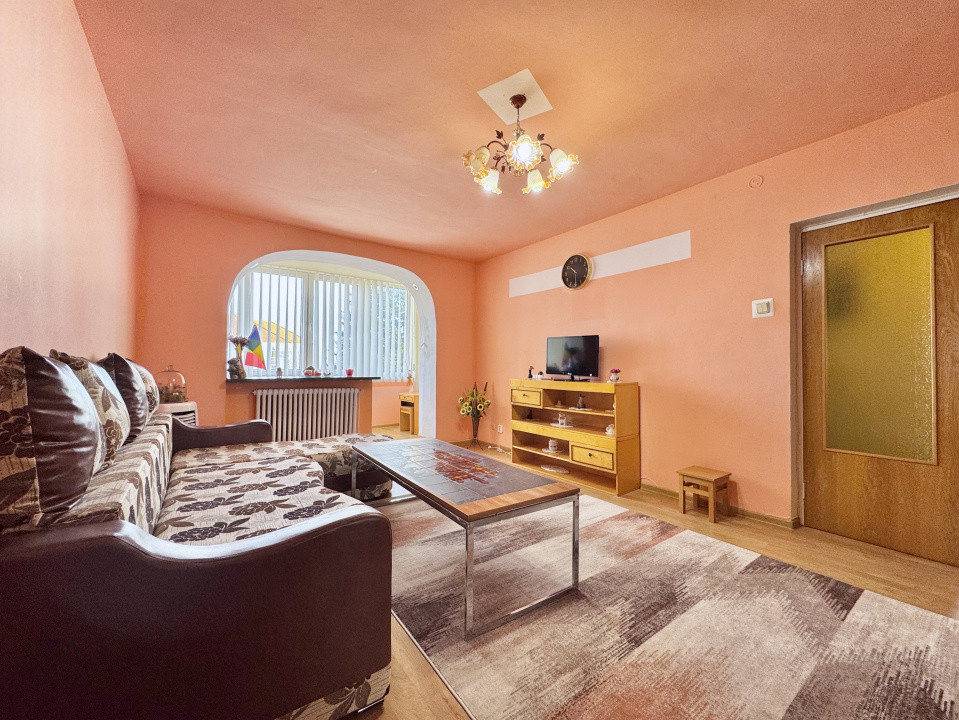 Apartament 2 camere - Decomandat - Zona Dumbravii/CEC