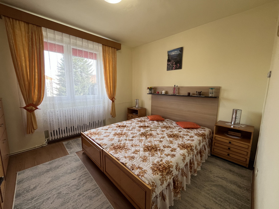 Apartament 2 camere - Decomandat - Zona Dumbravii/CEC