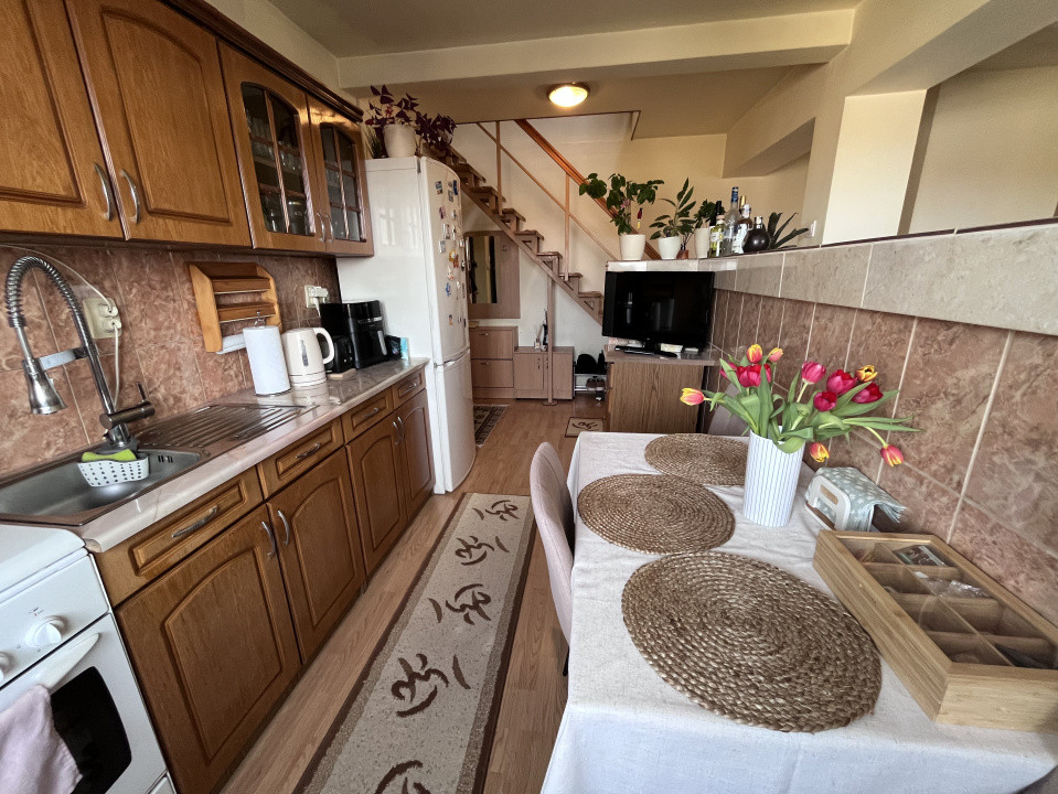 Mansardă cochetă pe două niveluri, în cartierul Terezian – Sibiu