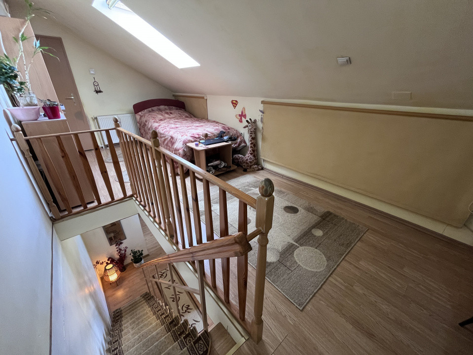 Mansardă cochetă pe două niveluri, în cartierul Terezian – Sibiu