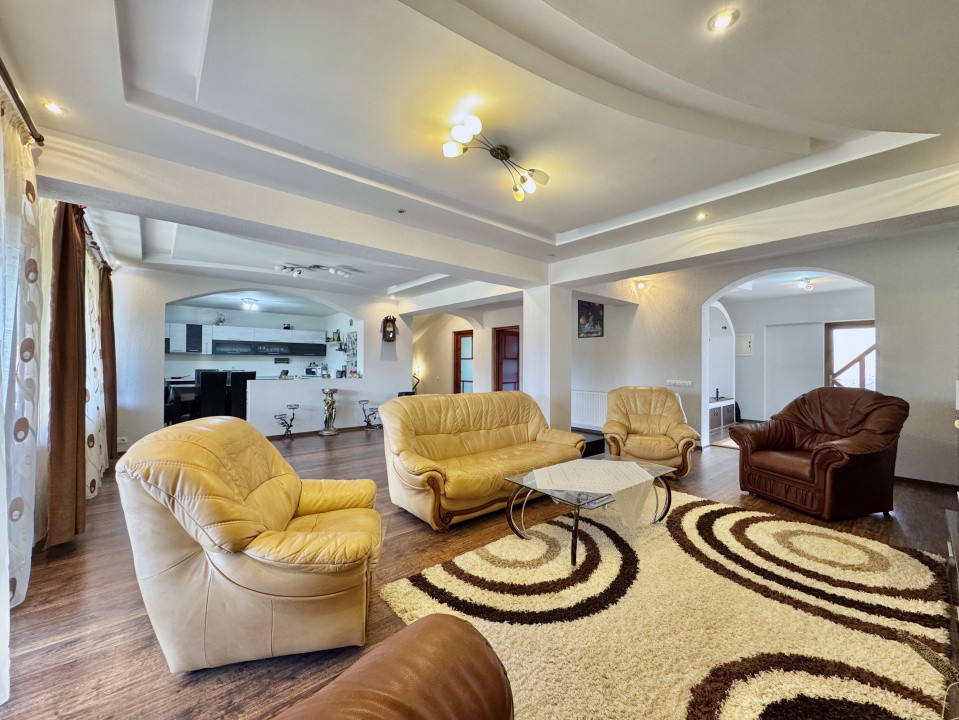 Casǎ Individualǎ/Pensiune/Turism - Ocna Sibiului - 1546 mp teren