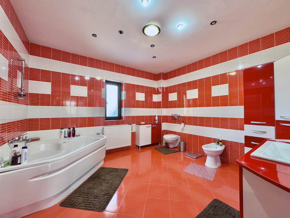 Casǎ Individualǎ/Pensiune/Turism - Ocna Sibiului - 1546 mp teren