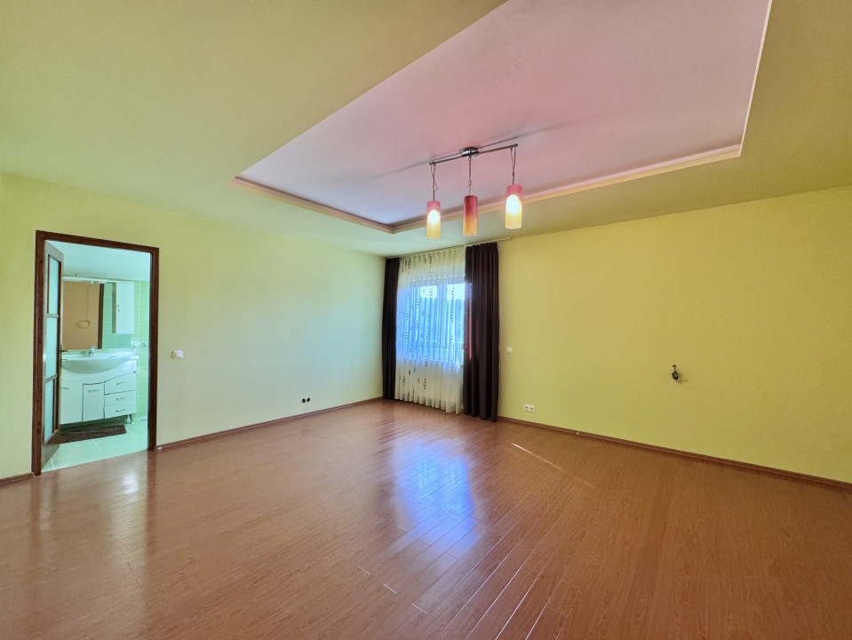 Casǎ Individualǎ/Pensiune/Turism - Ocna Sibiului - 1546 mp teren