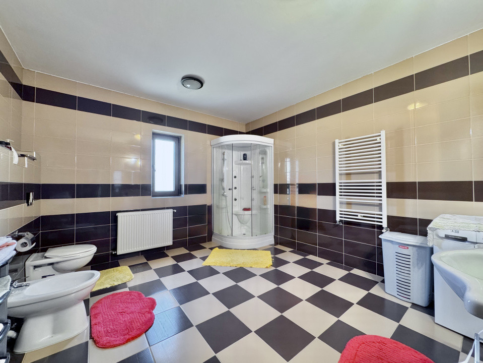 Casǎ Individualǎ/Pensiune/Turism - Ocna Sibiului - 1546 mp teren