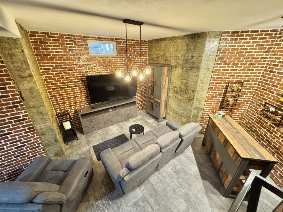 Casǎ de Lux - 1084 mp teren - 275 mp utili + Pod + Saunǎ + Studio Yoga