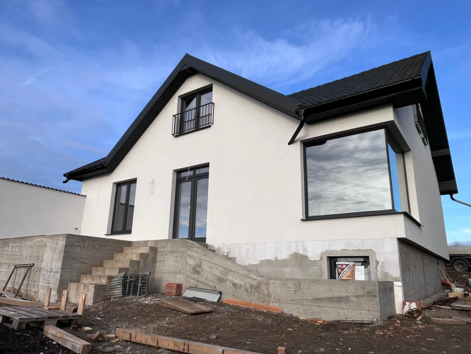 Casa Individuală - 180 mp utili - Predare la alb