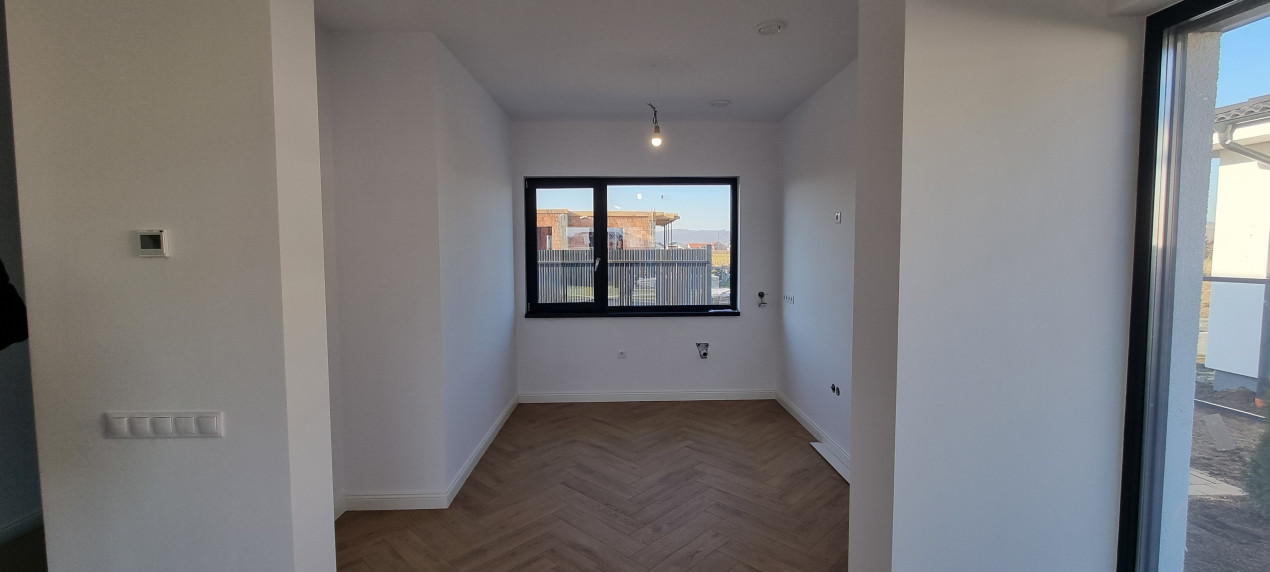 Casă Individuală - La cheie - Ideală!