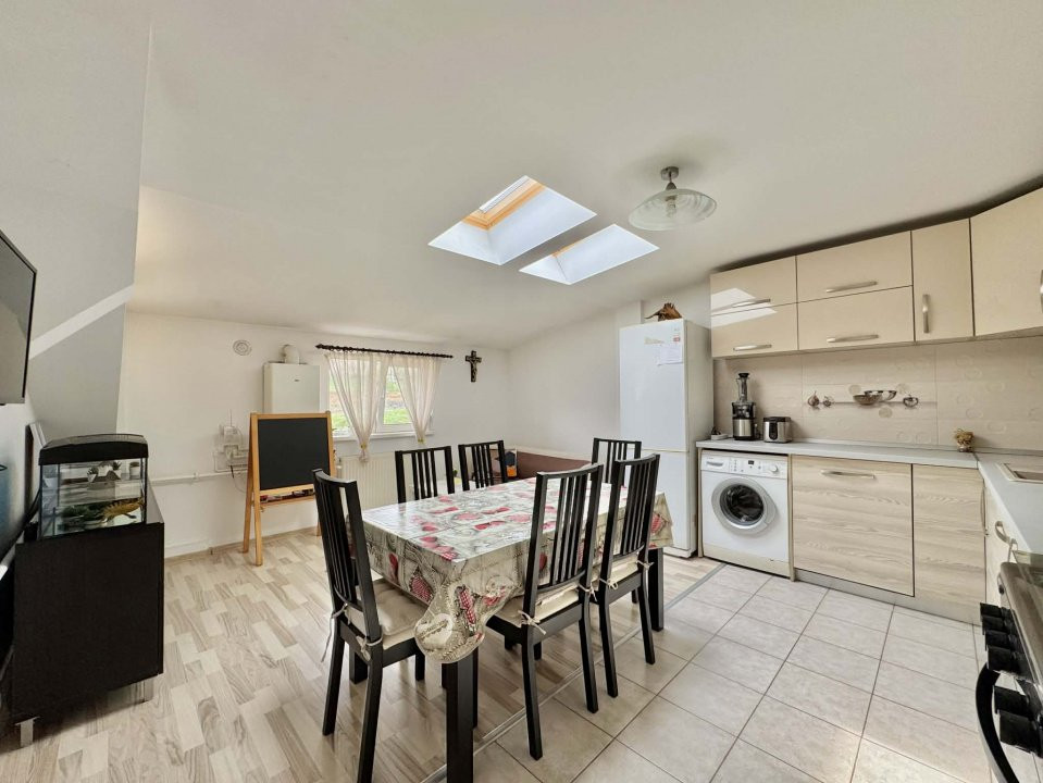 Zona Strand | Mansardă pe 2 niveluri | Construcție Nouă | 1.000€/mp