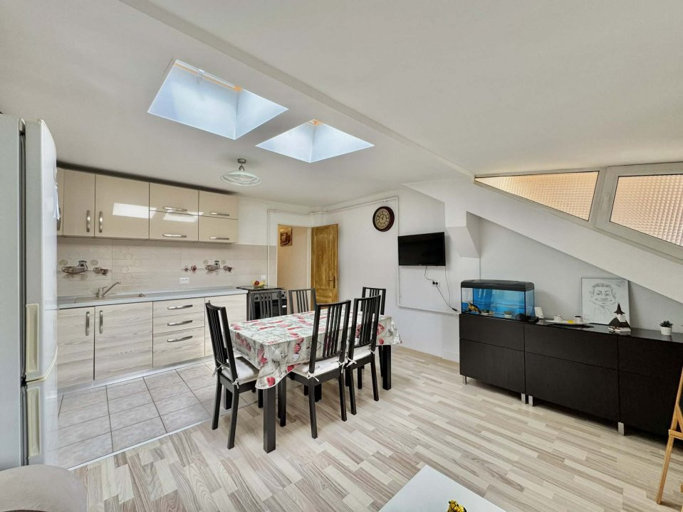 Zona Strand | Mansardă pe 2 niveluri | Construcție Nouă | 1.000€/mp