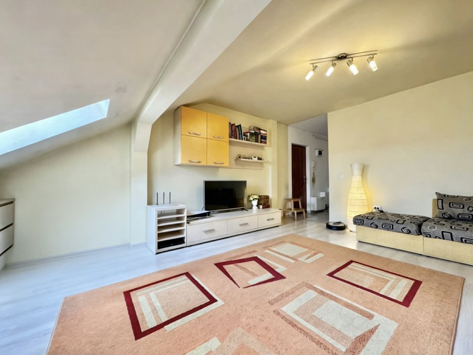 Zona Strand | Mansardă pe 2 niveluri | Construcție Nouă | 1.000€/mp