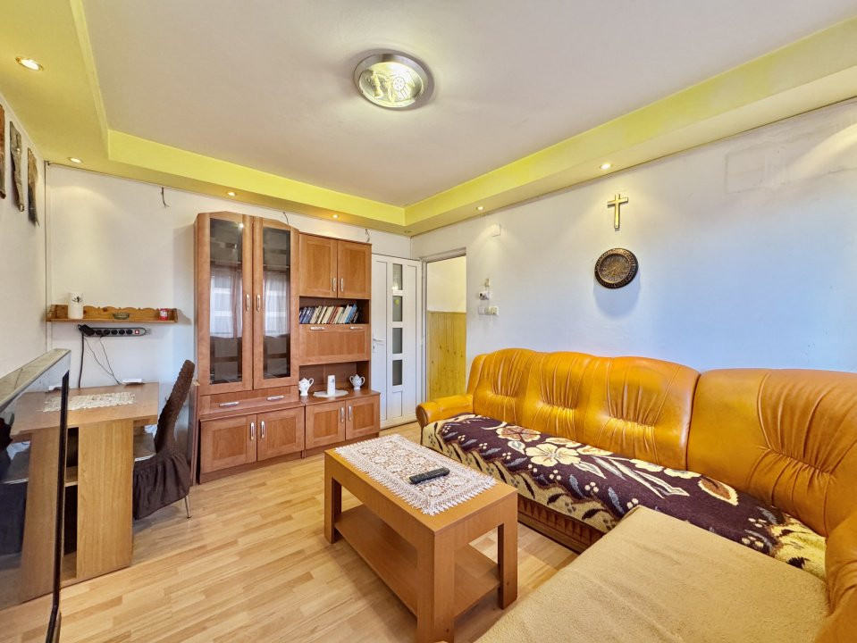 Apartament 2 camere de vanzare in Sibiu zona Cedonia