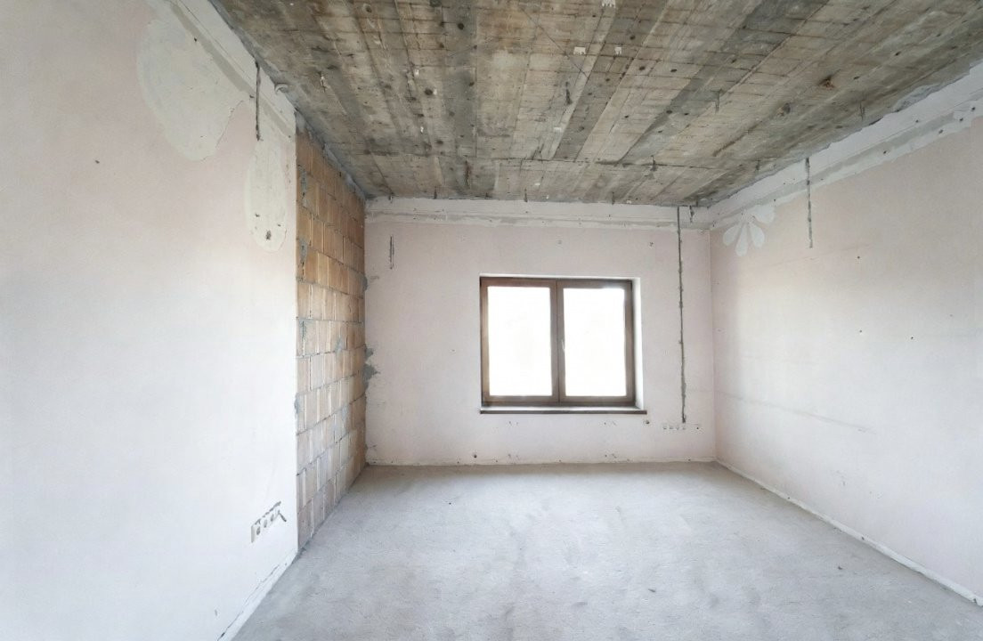 Oportunitate Majoră de Investiție - 709 mp Utili și  1564 mp Teren 