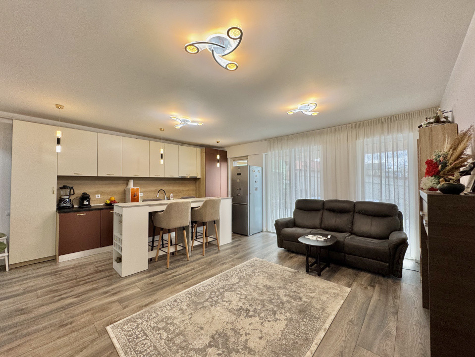 Apartament 3 camere - Grădină - Piscinǎ