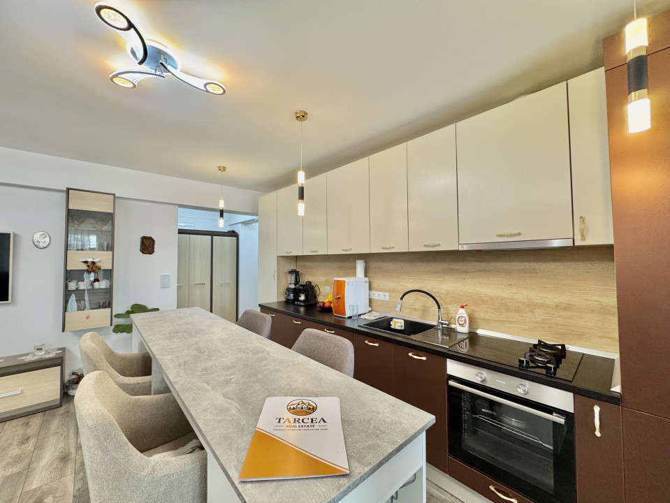 Apartament 3 camere - Grădină - Piscinǎ