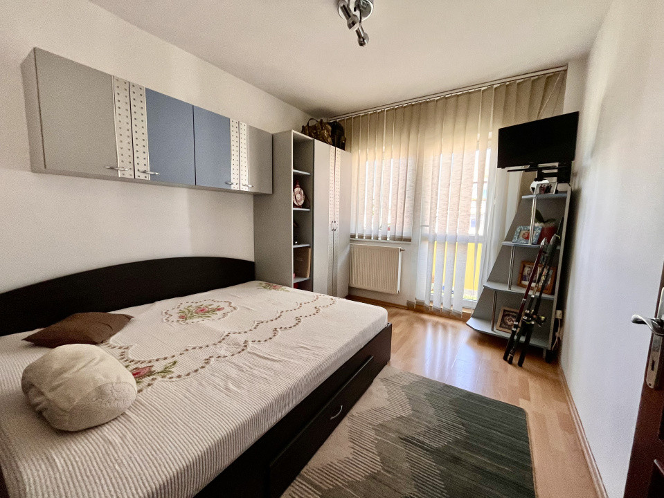 Apartament 4 camere - Valea Aurie