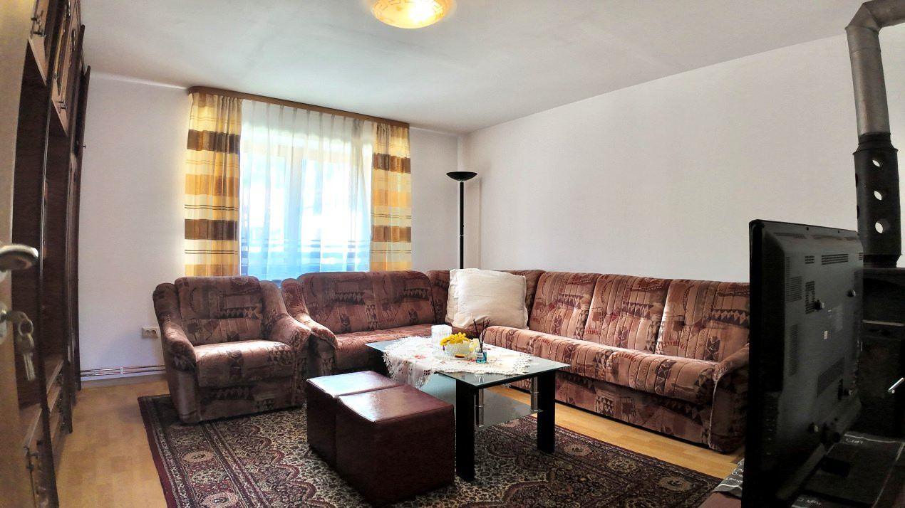  Casă 4 camere|Grădină 1600m | Vedere Făgăraș | Săcădate| 25 min Sibiu
