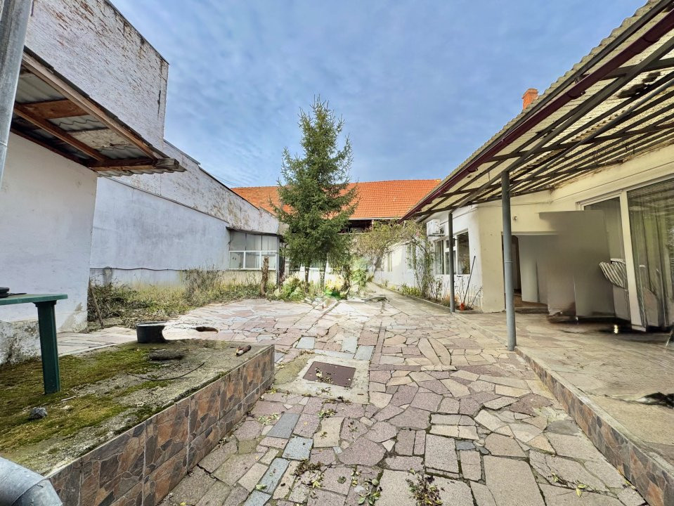 Casă 266 mp teren 800 mp - Cisnadie - locuință sau pensiune