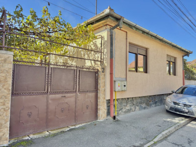 Casă de vânzare în Sibiu – Lazaret, lângă Balanța