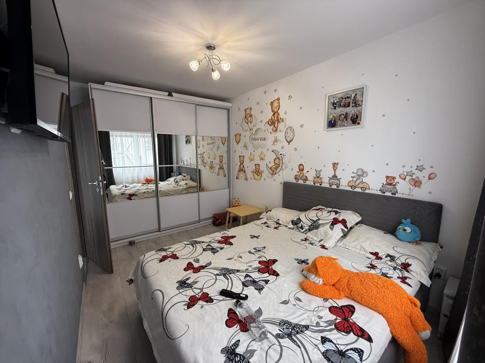 Apartament 3 camere - Etaj 2 - Bloc cu lift