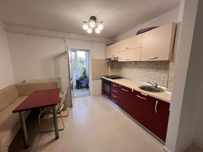 De Inchiriat - Apartament 2 camere - Ștrand