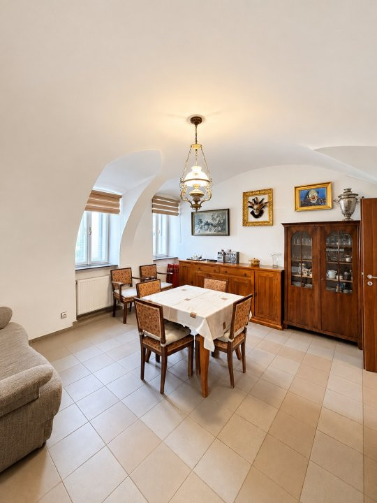 Casă cu 4 camere - centru istoric - Sibiu, Str. Bastionului